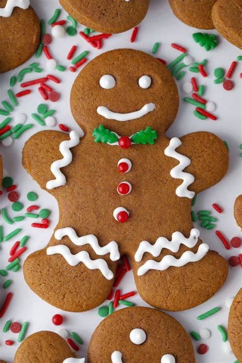 Soft and Chewy Gingerbread People 